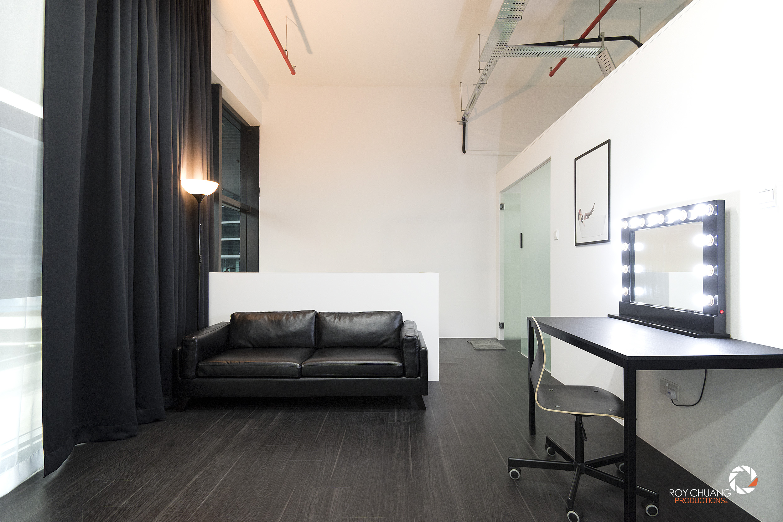 Roy Chuang Productions Make Up Area.jpg