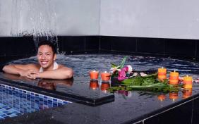 spa-1-wellness-singapore-jacuzzi.jpg